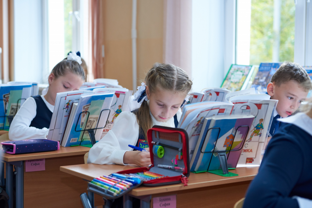Минпросвещения России проводит мотивирующий мониторинг региональных систем образования